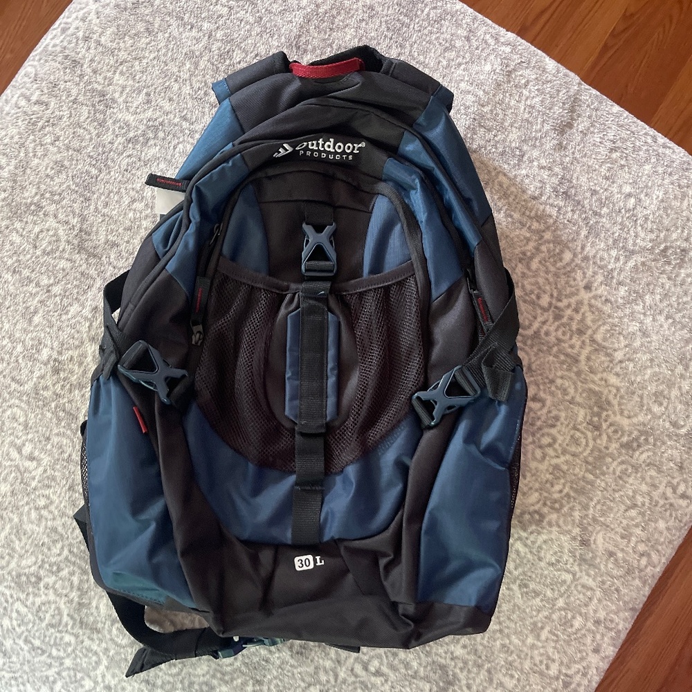 NWOT Outdoor Products 30lb Hiking Backpack